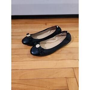 Michael Kors Leather Ballet Flats Women’s Black Gold Logo Bow Comfort Size 7.5